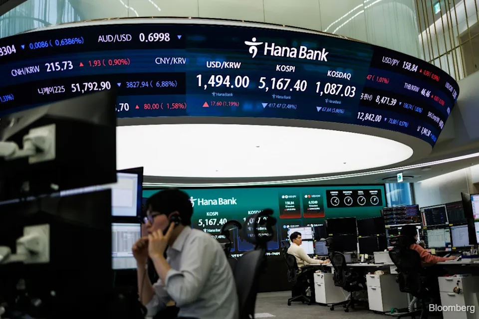 Asian Chip Stocks Rebound After Selloff as Oil Prices Stay High